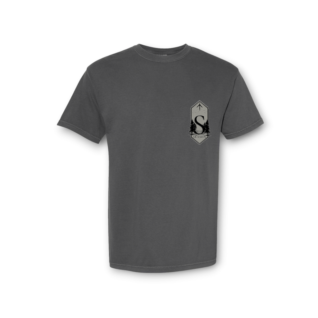 Season Game Tag Hog t-shirt in pepper grey, made from soft garment-dyed cotton with a small chest graphic.